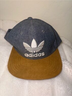 adidas Gray Crown with Brown Brim Trefoil Snapback